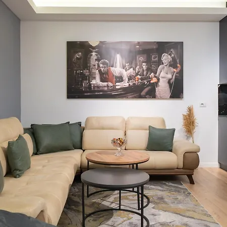 Luxury Adriatic דירה *